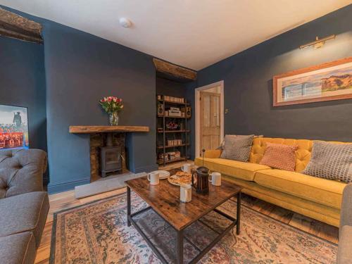 Pass The Keys Gorgeous Georgian 3 Bed With Parking And Fireplace