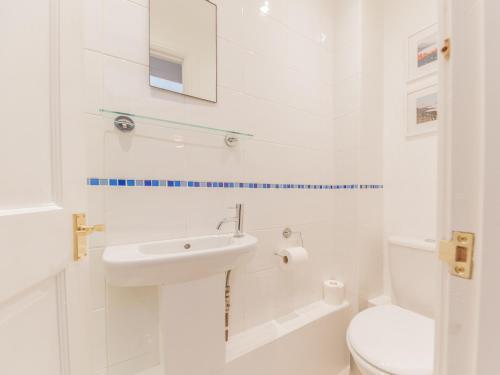 Pass The Keys Gorgeous Georgian 3 Bed With Parking And Fireplace