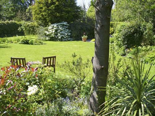 Bed & Breakfast Gladstone House
