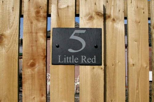 Little Red Kirriemuir