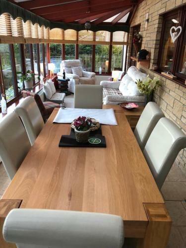 Bed & Breakfast Tranquil Accommodation In A Great Location.