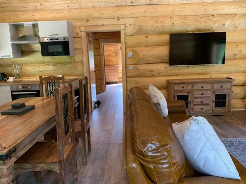 Lodge Ewes Water Log Cabins