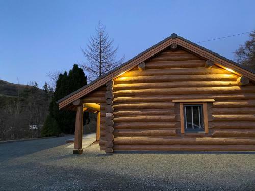 Lodge Ewes Water Log Cabins