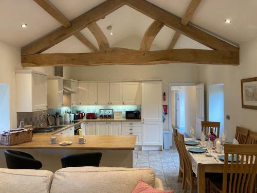 High Swetton Barn