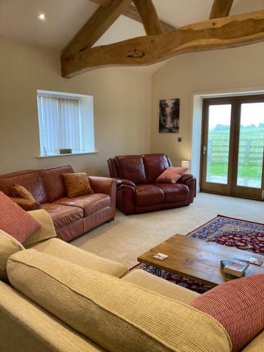 High Swetton Barn