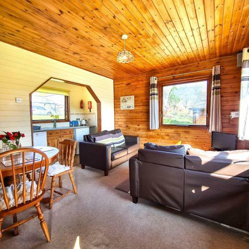 Ta Mill Cottages & Lodges - Brookview Lodge 2