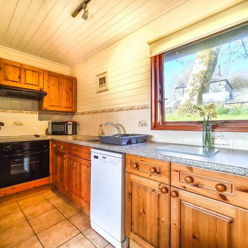 Ta Mill Cottages & Lodges - Brookview Lodge 2