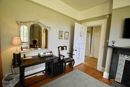 Bed & Breakfast White Hall Farm