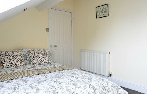 Dale Street Apartments Suite