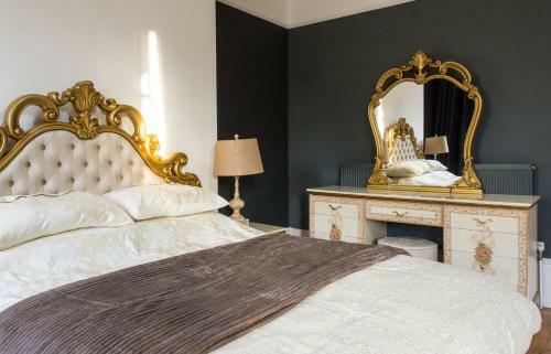 Dale Street Apartments Suite