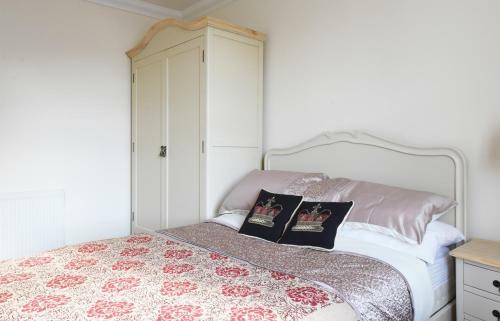 Dale Street Apartments Suite