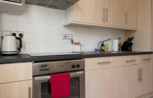 Dale Street Apartments Suite
