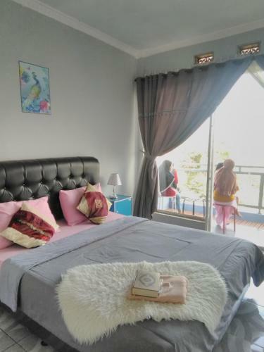 Villa Syariah Runia Lembang