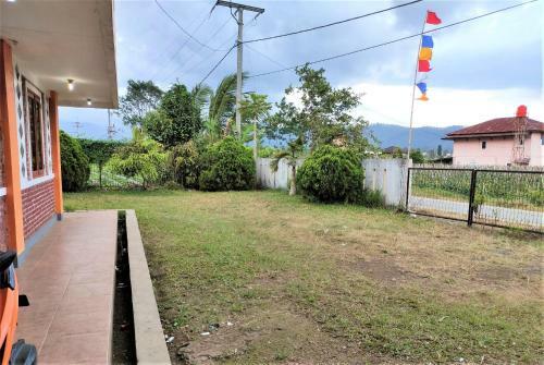 Hostal Villa Orange Lembang Pengkolan