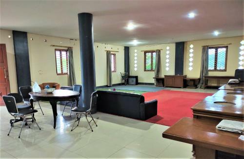 Hostal Villa Orange Lembang Pengkolan