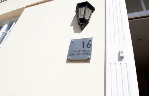 Modern Apartment In Leamington Spa City Centre