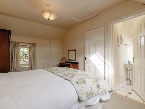 The Cottage- Uk36281