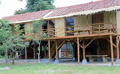 Hostal Ronia Mountain Villa Lembang