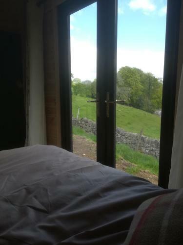 Serendipity Shepherd Hut