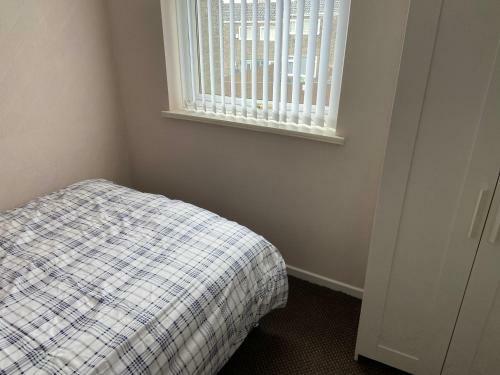 Large Spacious 3 Bedroom House Westerhope
