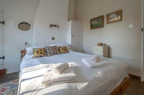 Gunhill Cottages