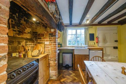 Gunhill Cottages
