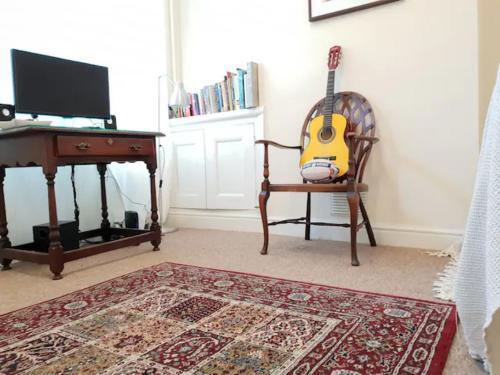 Apartamento Spacious 2 Bed Airbnb (entire House!)