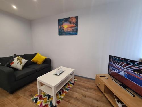 Leicester Luxury Apartments - S08
