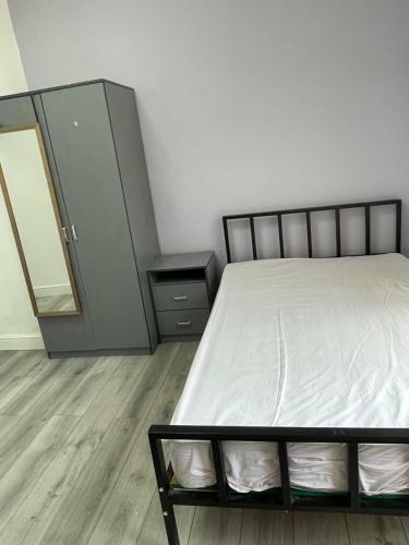 Apartamento 2 Bed House Near Leicester City Centre