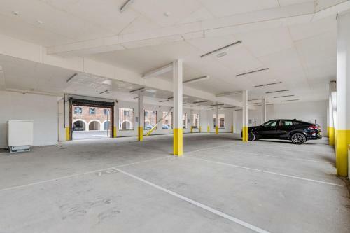 Lovely 2 Bed Apartment In A Converted Mill
