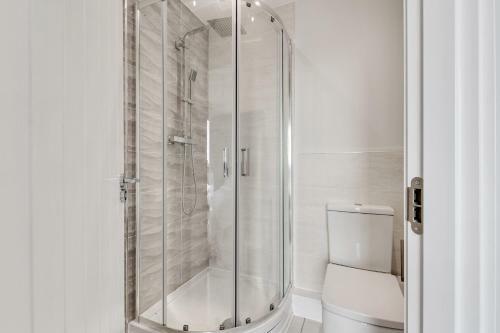 Lovely 2 Bed Apartment In A Converted Mill