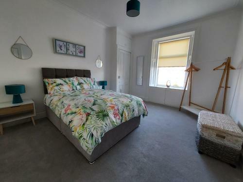 Lovely 2 Bedroom Apartment In Hawick