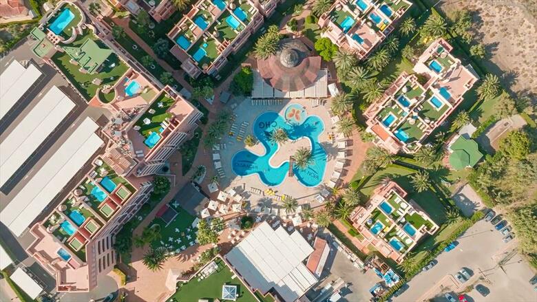 Oliva Nova Golf Beach & Golf Hotel