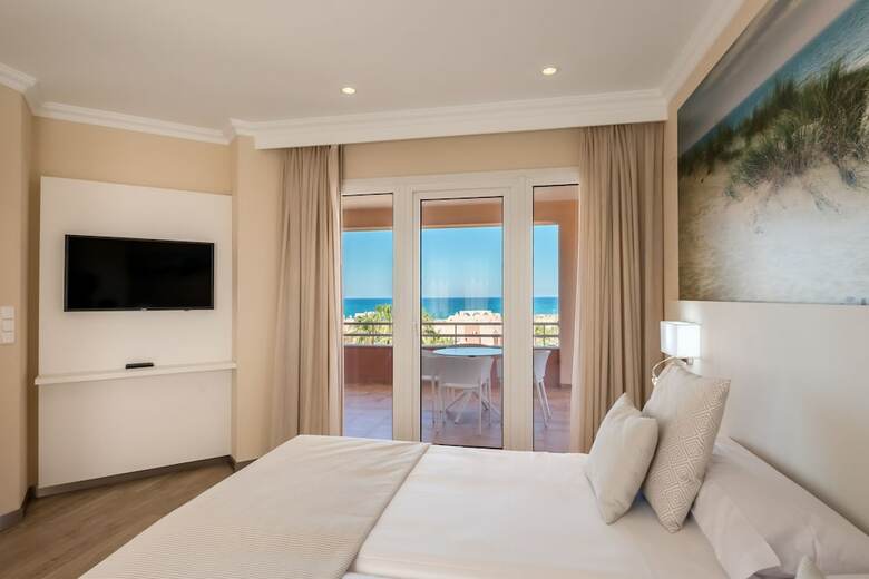 Oliva Nova Golf Beach & Golf Hotel