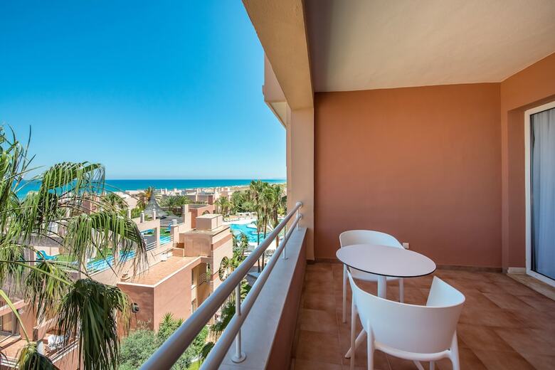 Oliva Nova Golf Beach & Golf Hotel