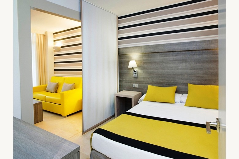 Hotel Ms Aguamarina Suites