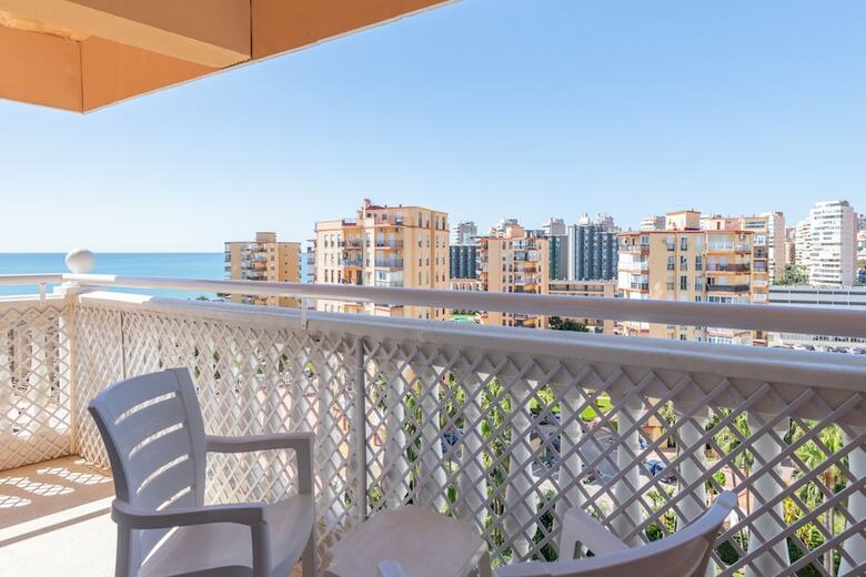 Hotel Parasol By Dorobe