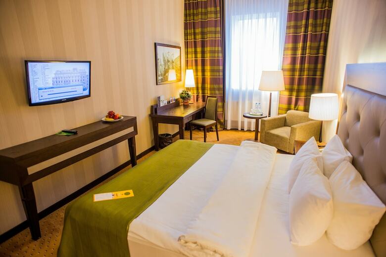 Hotel Petro Palace