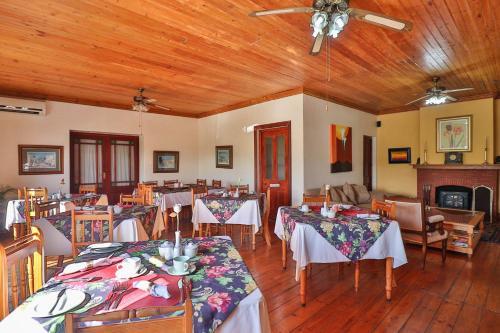 Hostal Berg En Zee Guesthouse