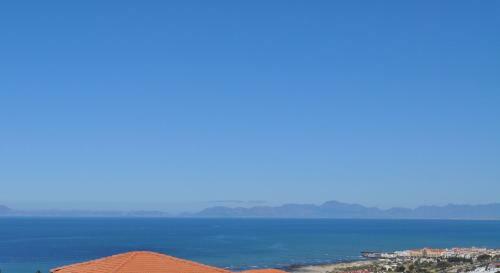 Hostal Blue Horizon Guest House