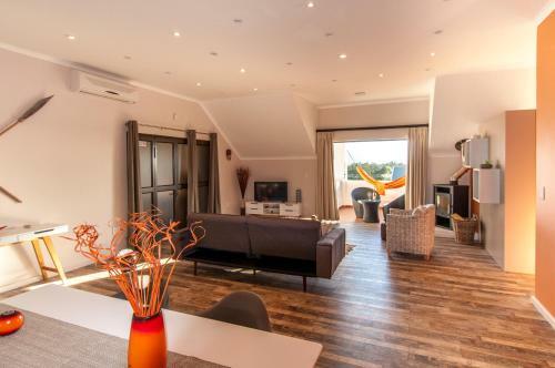 Hostal Wind-rose Guest House