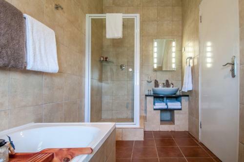 Hostal Wind-rose Guest House