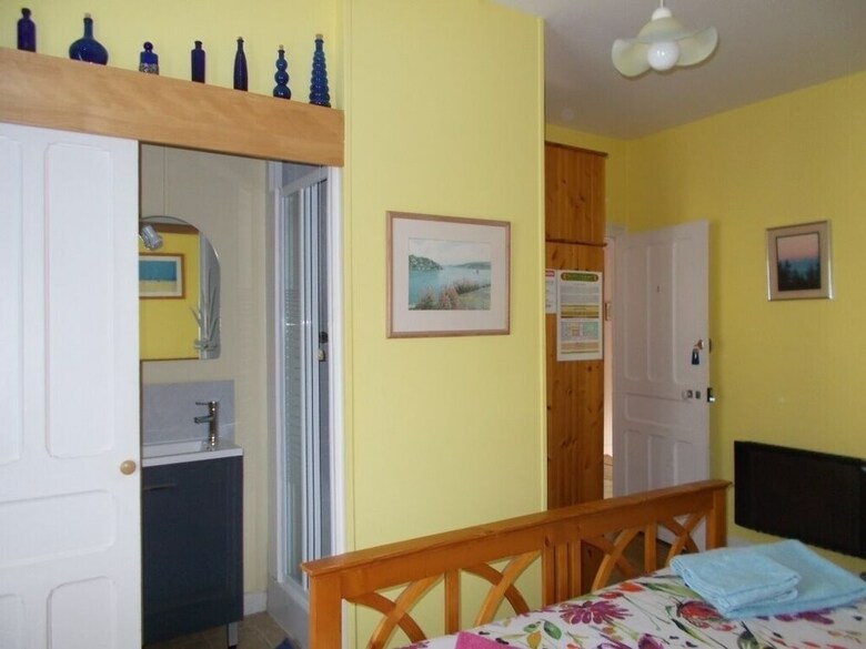 Bed & Breakfast Webb's Of Glomel