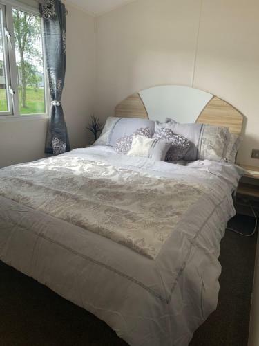 Holiday Home Breaks At Tattershall Lakes