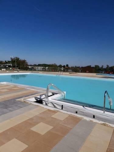Holiday Home Breaks At Tattershall Lakes