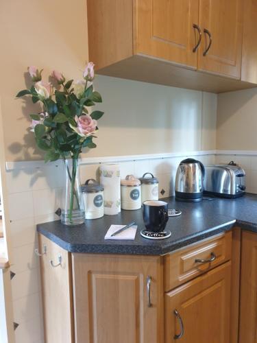 Railway Cottage Caravans No2