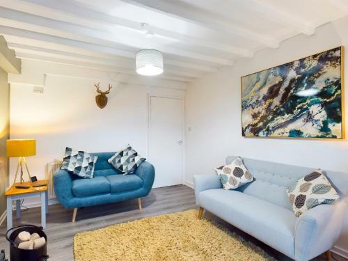 Welsh Country Cottage In Beautiful Village