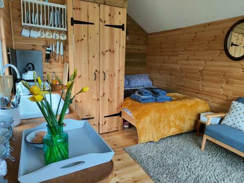 Dryw Bach Glamping Hut
