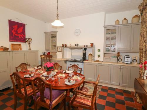 Plas Hendre Guest Wing