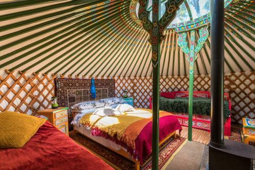 Wellstone Yurts - Badger